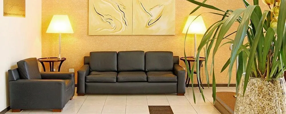 Apartment Ibirapuera Borges Lagoa C/ Garagem Uh1009 Sao Paulo